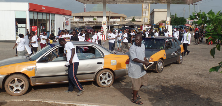 Street Sense  partners with Ash-Town Presby YPG to organise health/road safety campaign walk
